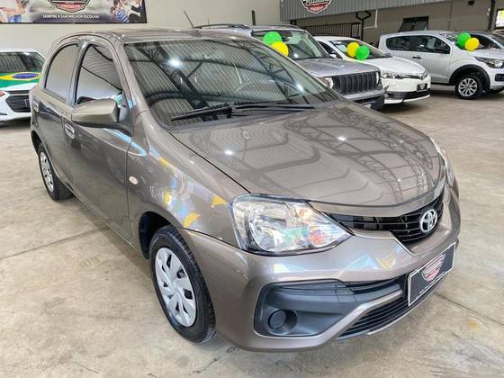 TOYOTA ETIOS 1.5 XS 16V FLEX 4P MANUAL